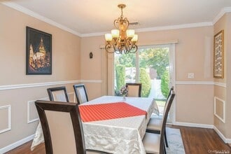 41 Eaton Rd in Syosset, NY - Building Photo - Building Photo