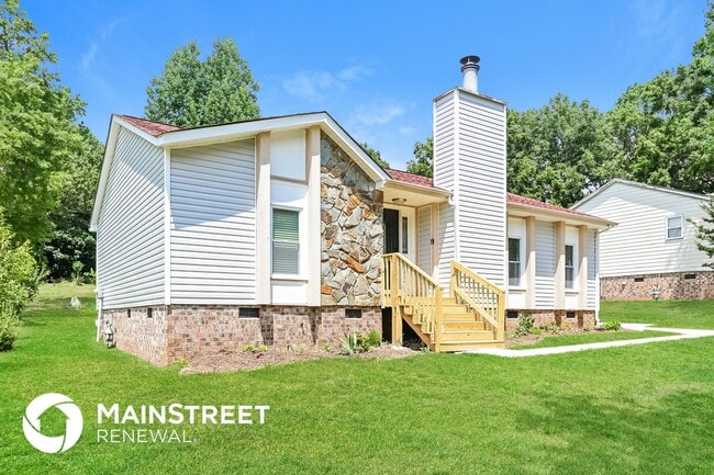 8223 Chrisbry Ln in Charlotte, NC - Building Photo - Building Photo