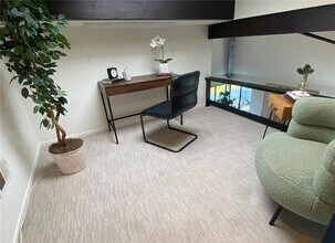 4852 Tiara Dr in Huntington Beach, CA - Building Photo - Building Photo