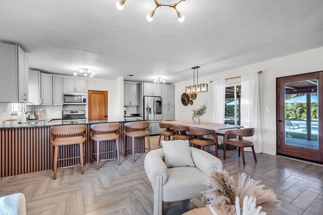 535 N Biscayne River Dr in Miami, FL - Building Photo - Building Photo