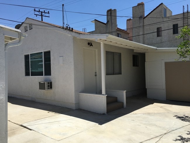 property at 546 Salem St