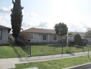 142 S Virginia Ave in Azusa, CA - Building Photo - Building Photo