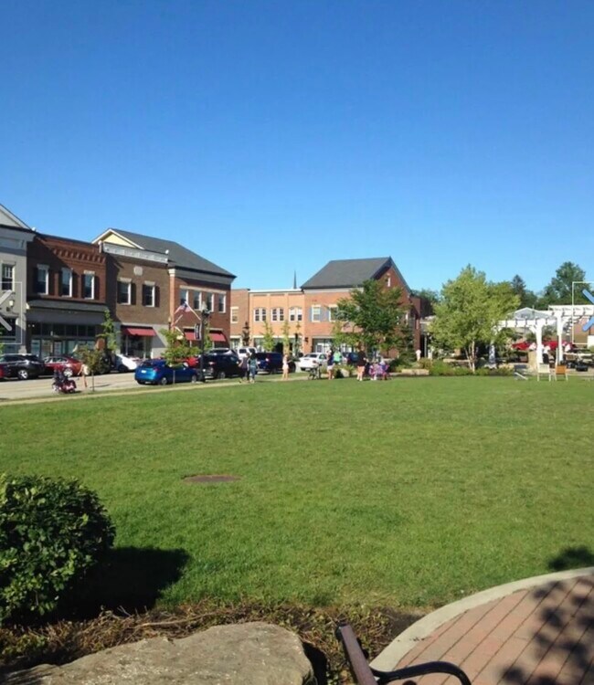 77 Atterbury Blvd Rentals in Hudson, OH