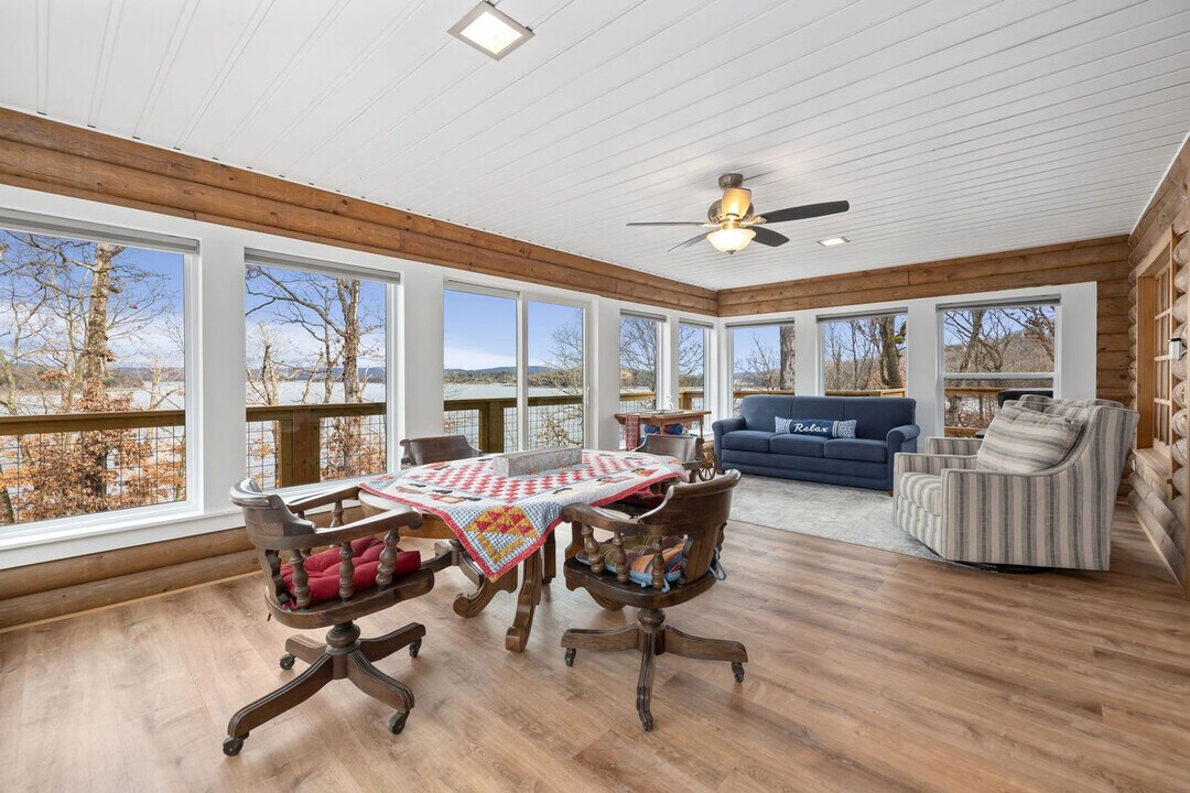 19412 Pinecrest Ln in Rogers, AR - Building Photo