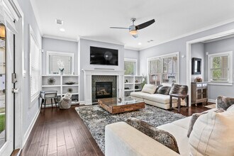 2681 Oak Leaf Pl in Atlanta, GA - Building Photo - Building Photo