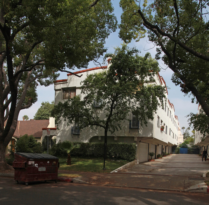 1165 Ruberta Ave in Glendale, CA - Building Photo