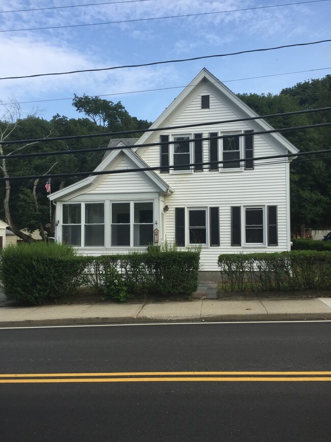 36 Cherry St Apartments and Nearby Plymouth Apartments For Rent