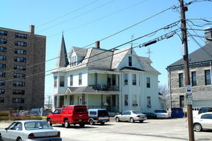 15 Greene St in Woonsocket, RI - Building Photo