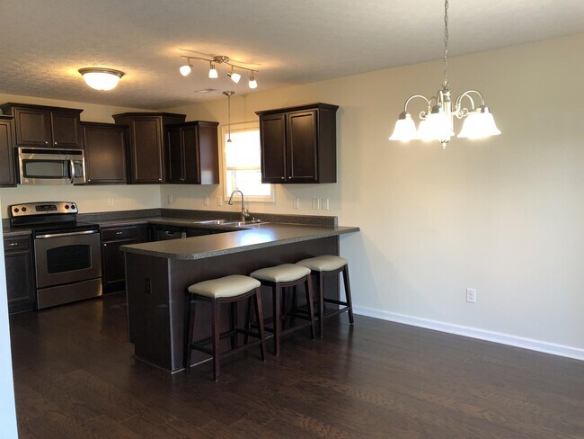 3301 Hardee Farms Dr in New Bern, NC - Building Photo - Building Photo