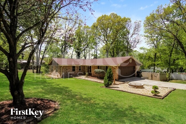 property at 30 Roving Hills Cir SE