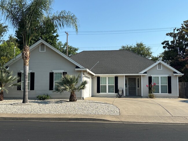 property at 617 Darling Way