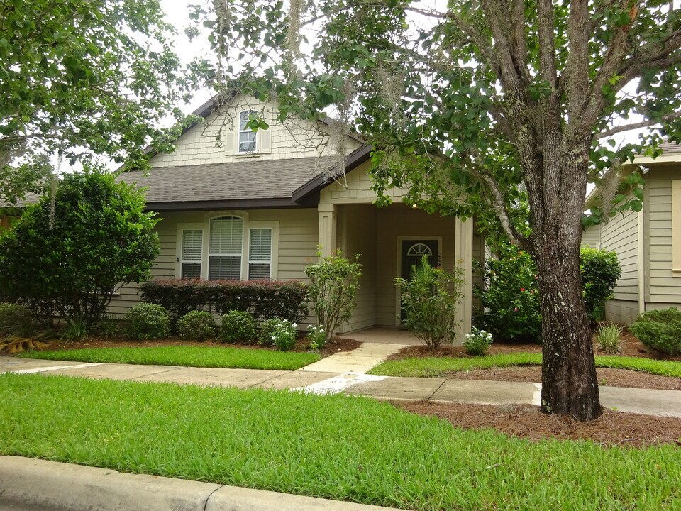 2081 NW 101st St in Gainesville, FL - Building Photo