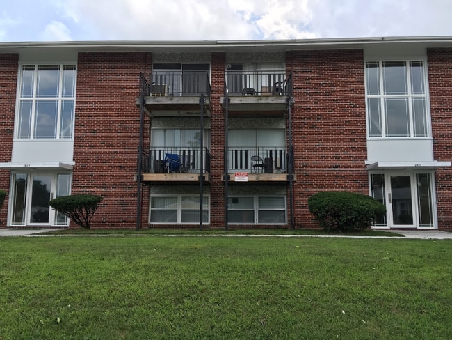 6226 Laurelton Ave in Baltimore, MD - Foto de edificio - Building Photo