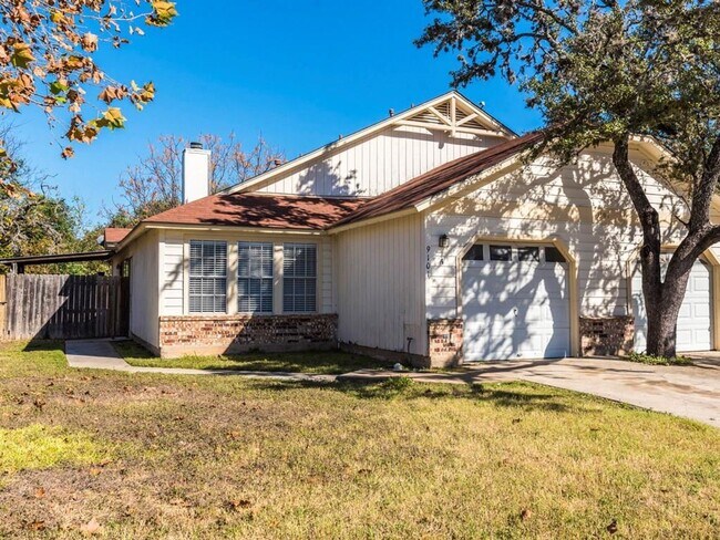9101 Japonica Ct, Unit 1 in Austin, TX - Building Photo - Building Photo