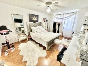 8955 Wiles Rd in Coral Springs, FL - Building Photo - Building Photo