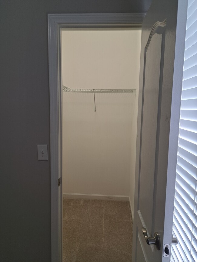property at 265 Oxmoor Pl