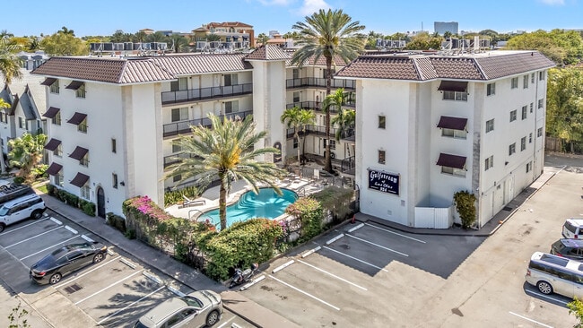 property at 924 SE 2nd St