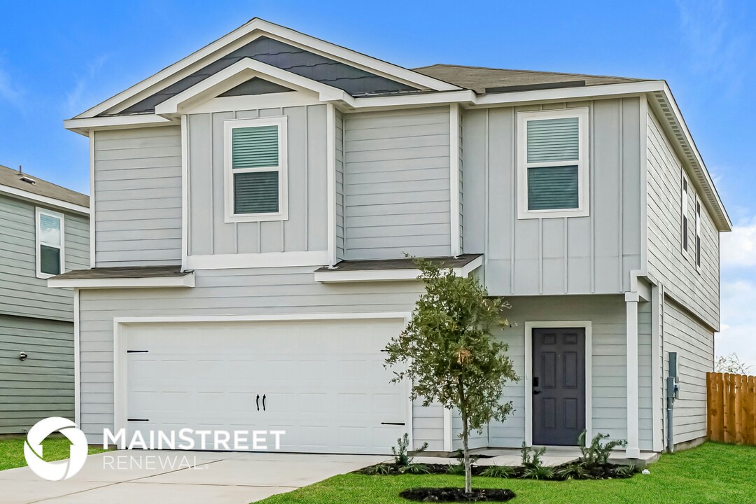 846 Shady Brk in New Braunfels, TX - Building Photo