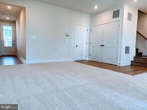 122 Galaxy Pl in Stephenson, VA - Building Photo - Building Photo