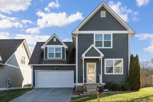 705 Ellie Dr in Nashville, TN - Building Photo