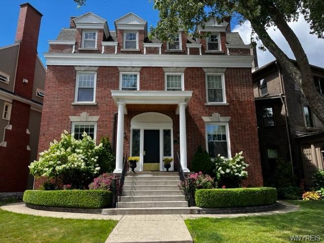 186 Bidwell Pkwy in Buffalo, NY - Building Photo