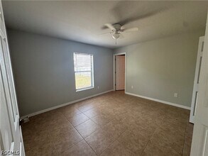 1020-1022 NE 8th Pl in Cape Coral, FL - Building Photo - Building Photo