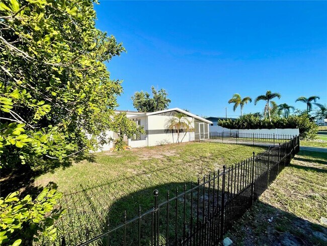property at 4608 S Hesperides St