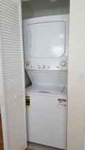 6317 N Washtenaw Ave, Unit #3 in Chicago, IL - Building Photo - Building Photo