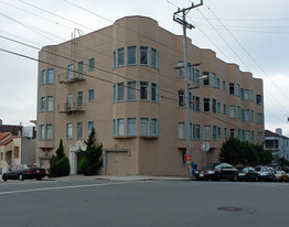 401 43rd Ave Apartments