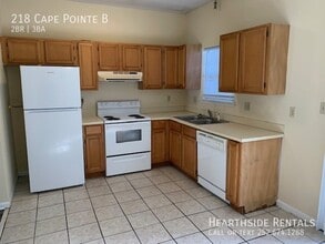 218 Cape Point Ln in Greenville, NC - Foto de edificio - Building Photo
