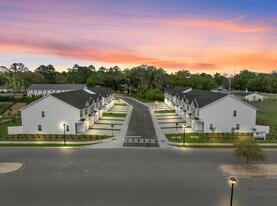 5794 Ogeechee Rd in Savannah, GA - Building Photo