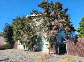 3124-3130 California St in Eureka, CA - Building Photo