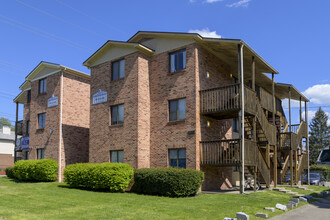 Kampus Properties STUDENT HOUSING - 2024-'25 in Lexington, KY - Building Photo - Building Photo