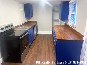 1121 S Quaker Ave in Tulsa, OK - Building Photo - Building Photo