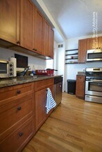 64 Murdock St, Unit 2 in Boston, MA - Foto de edificio - Building Photo