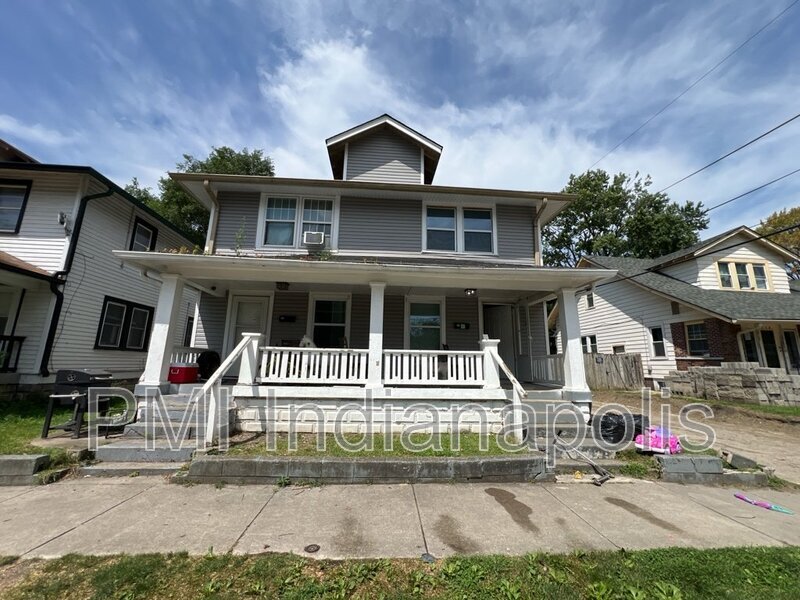 310 N Riley Ave in Indianapolis, IN - Building Photo