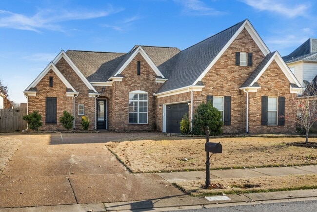 7182 Carriebrook Dr in Olive Branch, MS - Building Photo - Building Photo