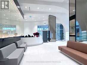2031-2031 Kennedy Rd in Toronto, ON - Building Photo - Building Photo