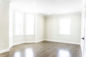 80 Linden St, Unit 3B in Boston, MA - Building Photo - Building Photo