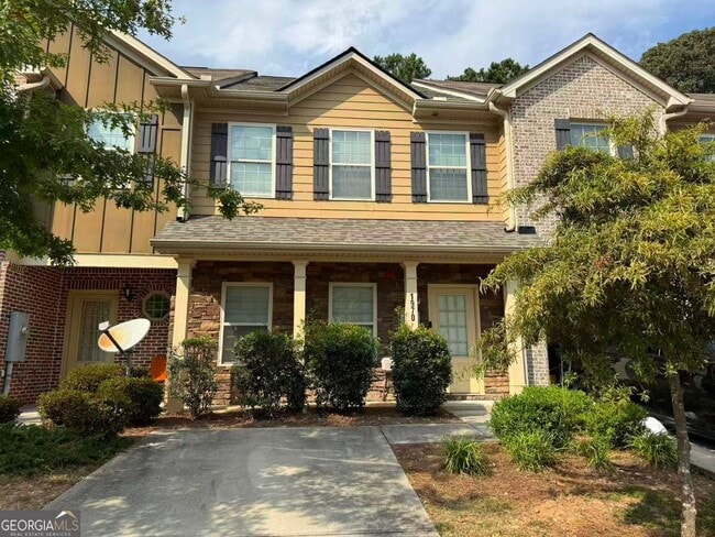 1970 Old Dogwood in Jonesboro, GA - Building Photo - Building Photo