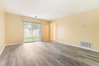 61 Tiburon Dr in Stonecrest, GA - Building Photo - Building Photo