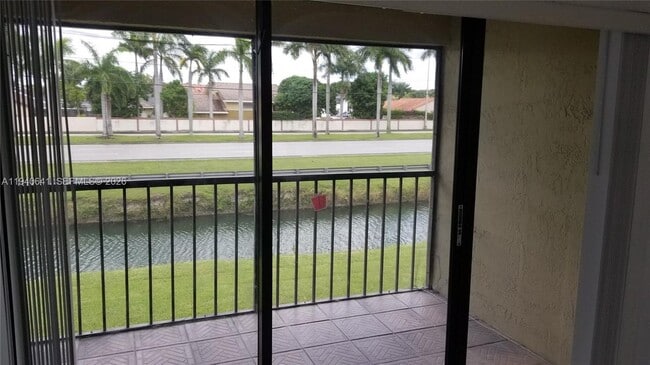 9723 SW 138th Ave in Miami, FL - Building Photo - Building Photo