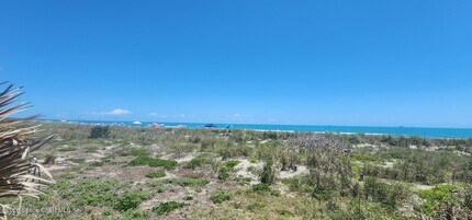 8208 Presidential Ct in Cape Canaveral, FL - Building Photo - Building Photo