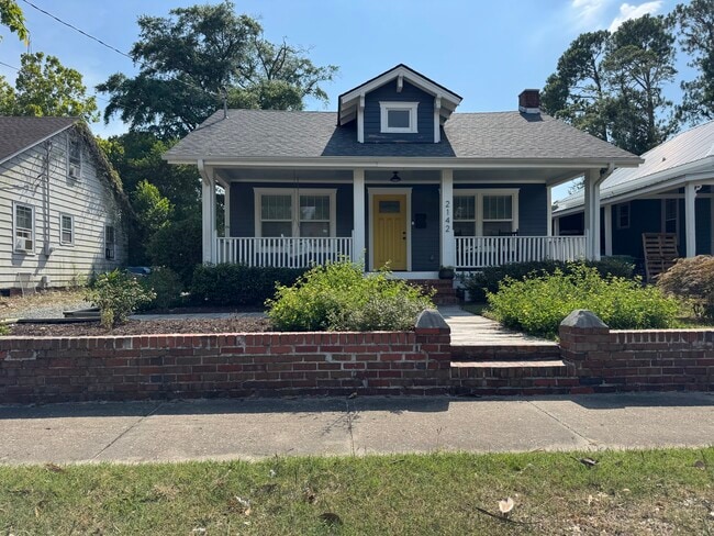 property at 2142 Washington St