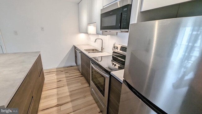 property at 3310 Wyndham Cir