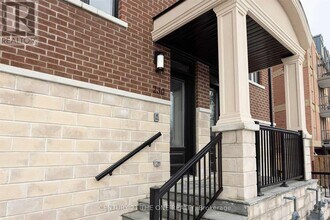 230 McRae Dr in Toronto, ON - Building Photo - Building Photo