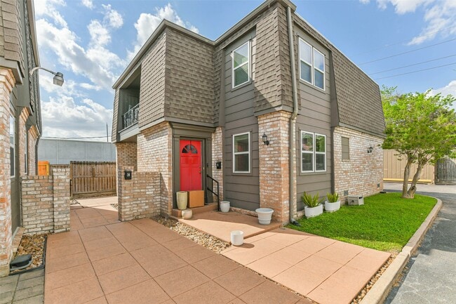 property at 5922 Fairdale Ln