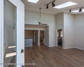 297 Shore Dr in Highlands, NJ - Building Photo - Building Photo