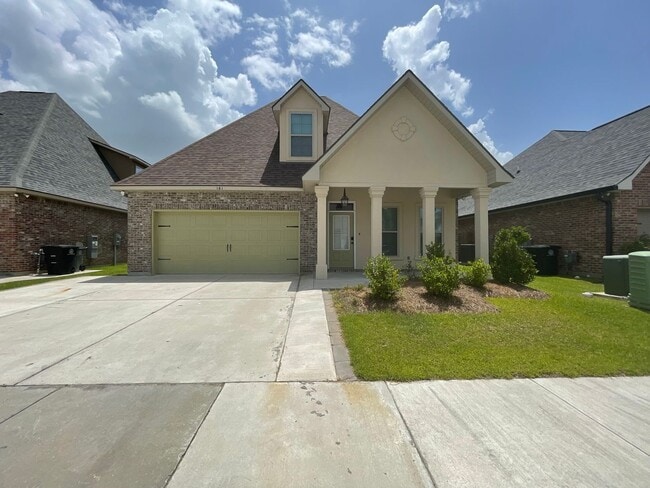 161 Lake Breeze Dr