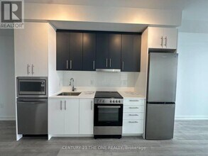 9781 Markham Rd in Markham, ON - Building Photo - Building Photo